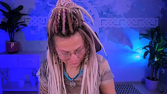 Snapshot of UmaSpace chatting on February 18, 2026, 5:16 am UmaSpace online show from February 18, 2026, 5:16 am