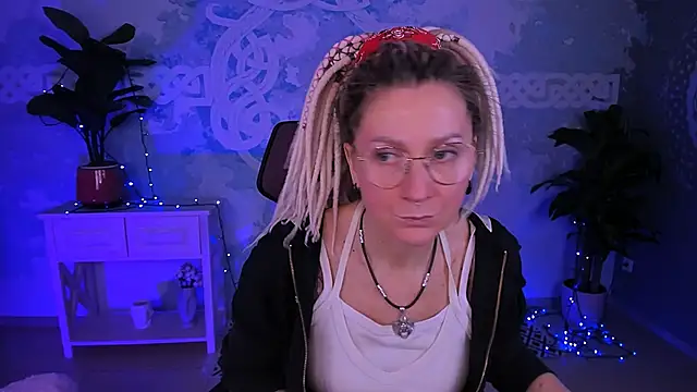 Snapshot of UmaSpace chatting on March 10, 2026, 5:44 am UmaSpace online show from March 10, 2026, 5:44 am