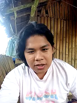 Huntrix2025 online show from November 23, 2025, 3:38 am