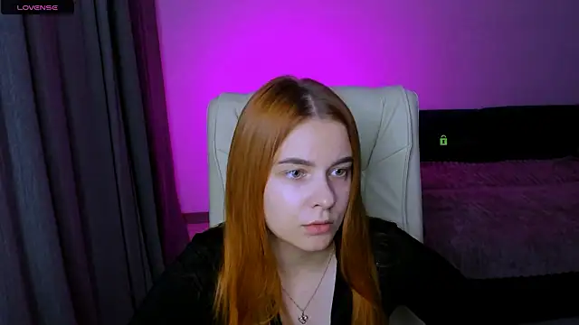 red  dizzy online show from September 24, 2025, 8:15 pm