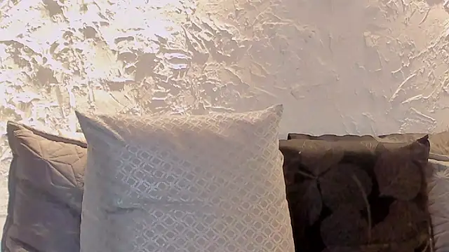 joselin rouse online show from July 28, 2026, 4:39 pm