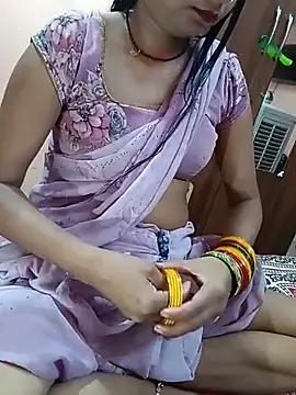 Snapshot of monarani5986 chatting on August 2, 2026, 4:26 pm monarani5986 online show from August 2, 2026, 4:26 pm