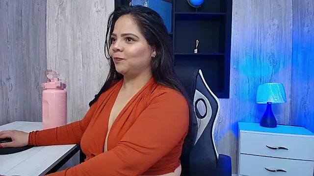 ROUSE SINCLAIR online show from February 2, 2026, 8:08 pm