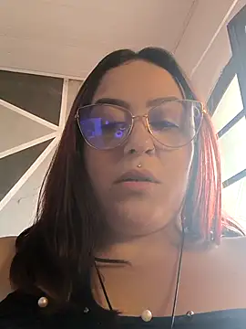 Snapshot of ayraboss chatting on November 14, 2025, 6:11 pm ayraboss online show from November 14, 2025, 6:11 pm