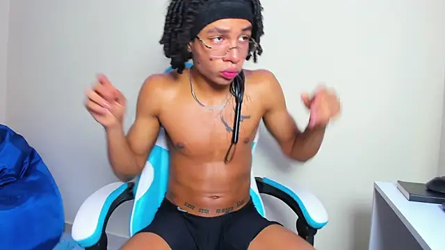 dann cute028 online show from September 17, 2025, 8:33 pm