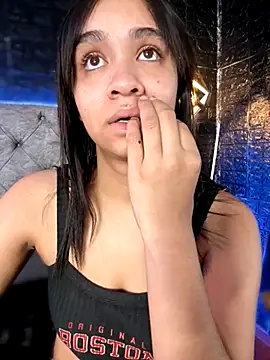 Isabella-Teen online show from September 26, 2025, 2:18 am