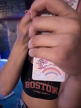 Isabella-Teen online show from September 18, 2025, 12:35 am