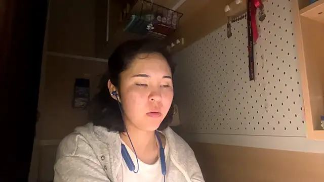 JennyCarpenter online show from May 4, 2026, 10:12 pm
