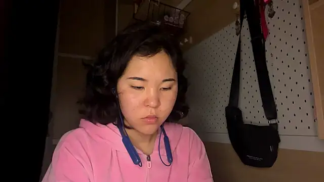 JennyCarpenter online show from May 3, 2026, 10:13 pm