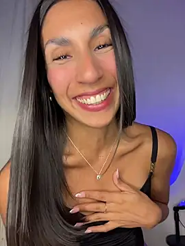 MaddyX   online show from May 9, 2026, 8:12 pm