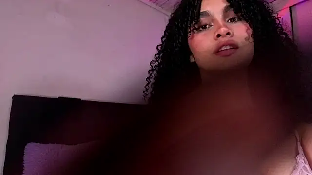Snapshot of missvaneblake chatting on July 26, 2026, 2:35 pm missvaneblake online show from July 26, 2026, 2:35 pm