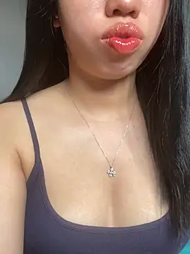 Rose-babyx online show from June 25, 2026, 3:04 am