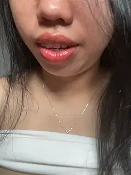Snapshot of Rose-babyx chatting on June 8, 2026, 2:23 am Rose-babyx online show from June 8, 2026, 2:23 am