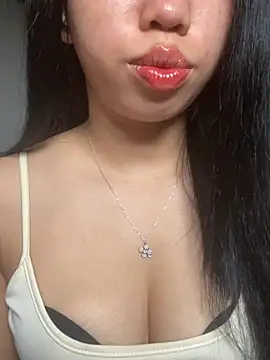 Rose-babyx online show from July 30, 2026, 2:10 am