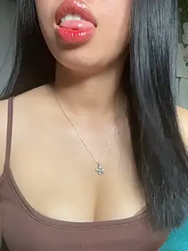Rose-babyx online show from June 23, 2026, 2:31 am