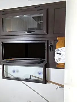 barsal03 online show from September 26, 2025, 11:11 pm