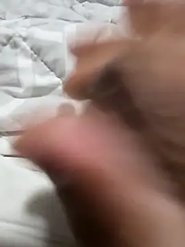 matatan0323 online show from October 31, 2025, 2:41 am