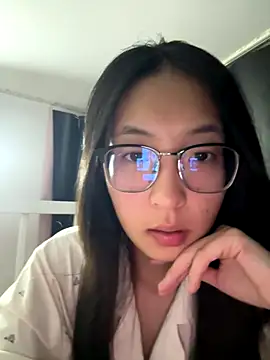 Snapshot of xiaobaimao6 chatting on November 28, 2025, 5:57 pm xiaobaimao6 online show from November 28, 2025, 5:57 pm