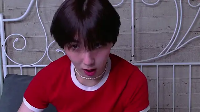 HeejinWang online show from April 2, 2026, 8:15 pm