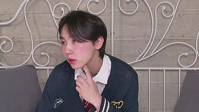 HeejinWang online show from October 5, 2025, 8:21 pm