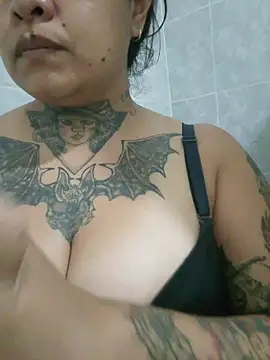 Snapshot of agnesvela chatting on March 19, 2026, 5:07 am agnesvela online show from March 19, 2026, 5:07 am