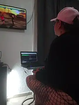 Snapshot of agnesvela chatting on April 10, 2026, 7:48 am agnesvela online show from April 10, 2026, 7:48 am