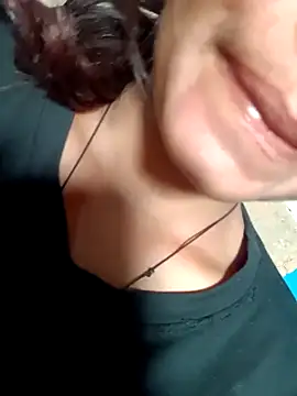 Aaisha-16 online show from March 16, 2026, 2:52 am