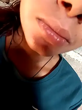 Aaisha-16 online show from March 12, 2026, 2:28 am