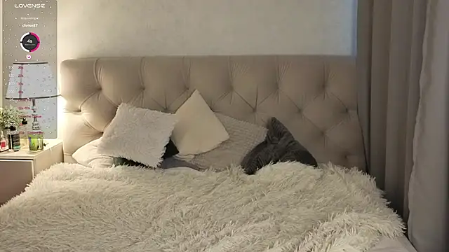 Snapshot of Gentle_Ariel chatting on February 13, 2026, 3:06 am Gentle Ariel online show from February 13, 2026, 3:06 am