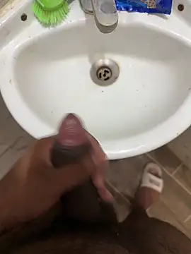 hornylonda139 online show from October 27, 2025, 12:55 am