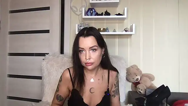 Snapshot of ArinaAmour chatting on July 20, 2026, 4:09 pm ArinaAmour online show from July 20, 2026, 4:09 pm