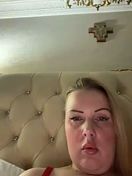 Snapshot of Piccolamonella29 chatting on March 1, 2026, 4:23 am Piccolamonella29 online show from March 1, 2026, 4:23 am