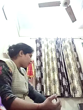 aliya-jaan71 online show from January 12, 2026, 4:25 pm