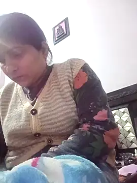 aliya-jaan71 online show from January 9, 2026, 6:26 pm