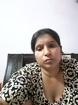 aliya-jaan71 online show from July 30, 2026, 12:32 am
