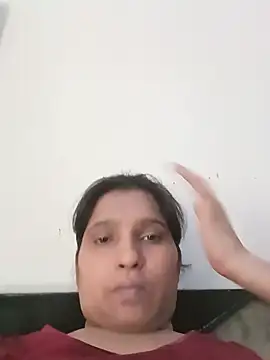 aliya-jaan71 online show from July 18, 2026, 9:07 am