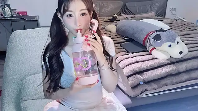 naiyaomeimei online show from November 1, 2025, 11:09 pm