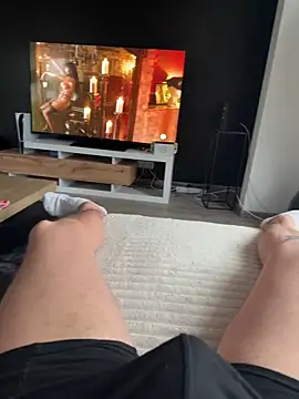 bobsex211 online show from May 11, 2026, 1:45 pm