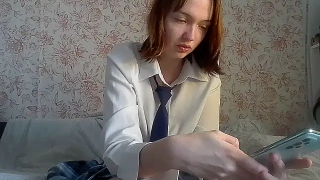 Snapshot of MaitresseMermaid chatting on March 6, 2026, 12:55 pm MaitresseMermaid online show from March 6, 2026, 12:55 pm