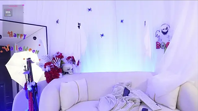 SUM    online show from October 22, 2025, 7:24 pm