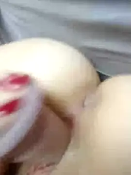 AliceSwan1122 online show from July 3, 2026, 1:17 pm