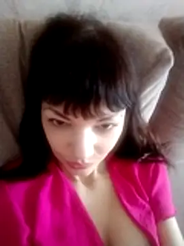 AliceSwan1122 online show from July 4, 2026, 3:49 pm