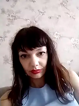 AliceSwan1122 online show from August 7, 2026, 1:06 pm
