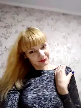 AliceSwan1122 online show from October 15, 2025, 3:53 pm