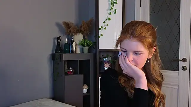 pielittle online show from September 29, 2025, 4:30 am