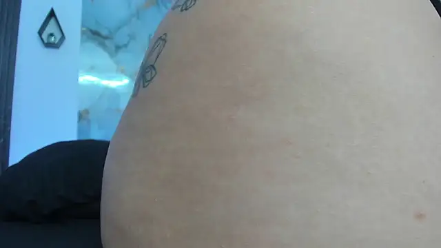 Snapshot of Kata_Devis chatting on March 11, 2026, 12:32 pm Kata Devis online show from March 11, 2026, 12:32 pm