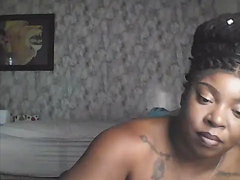 Snapshot of BellaBlaze25 chatting on June 8, 2026, 3:45 pm BellaBlaze25 online show from June 8, 2026, 3:45 pm