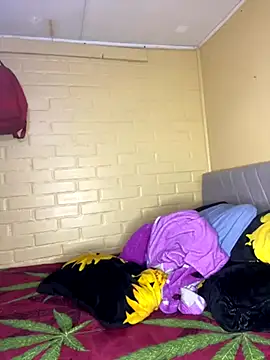 Snapshot of babyjuly19 chatting on October 9, 2025, 6:25 am babyjuly19 online show from October 9, 2025, 6:25 am