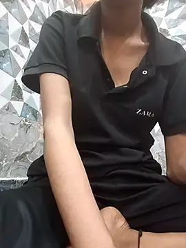 Hotygirl111 online show from March 6, 2026, 4:51 am