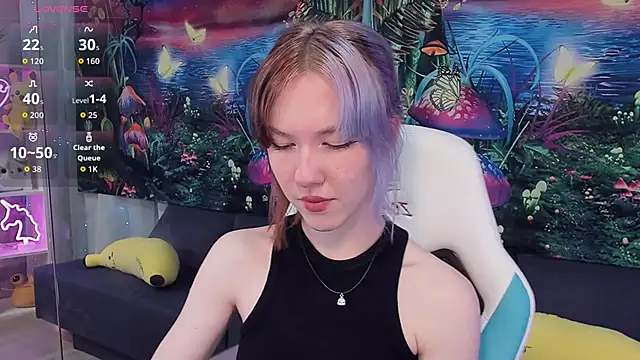 JessieRich online show from October 1, 2025, 7:18 pm